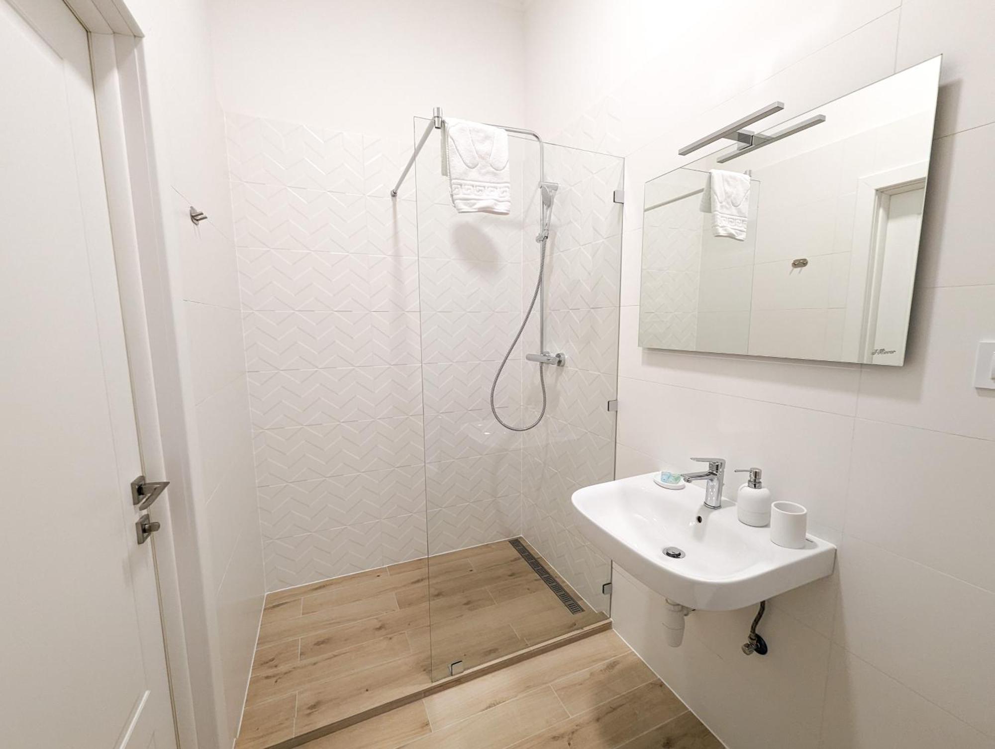 Kyiv Honchara Hotel 外观 照片